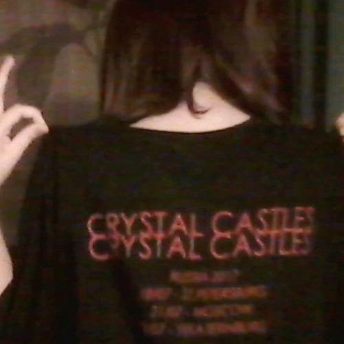 crystal castles - kerosene (sped up)