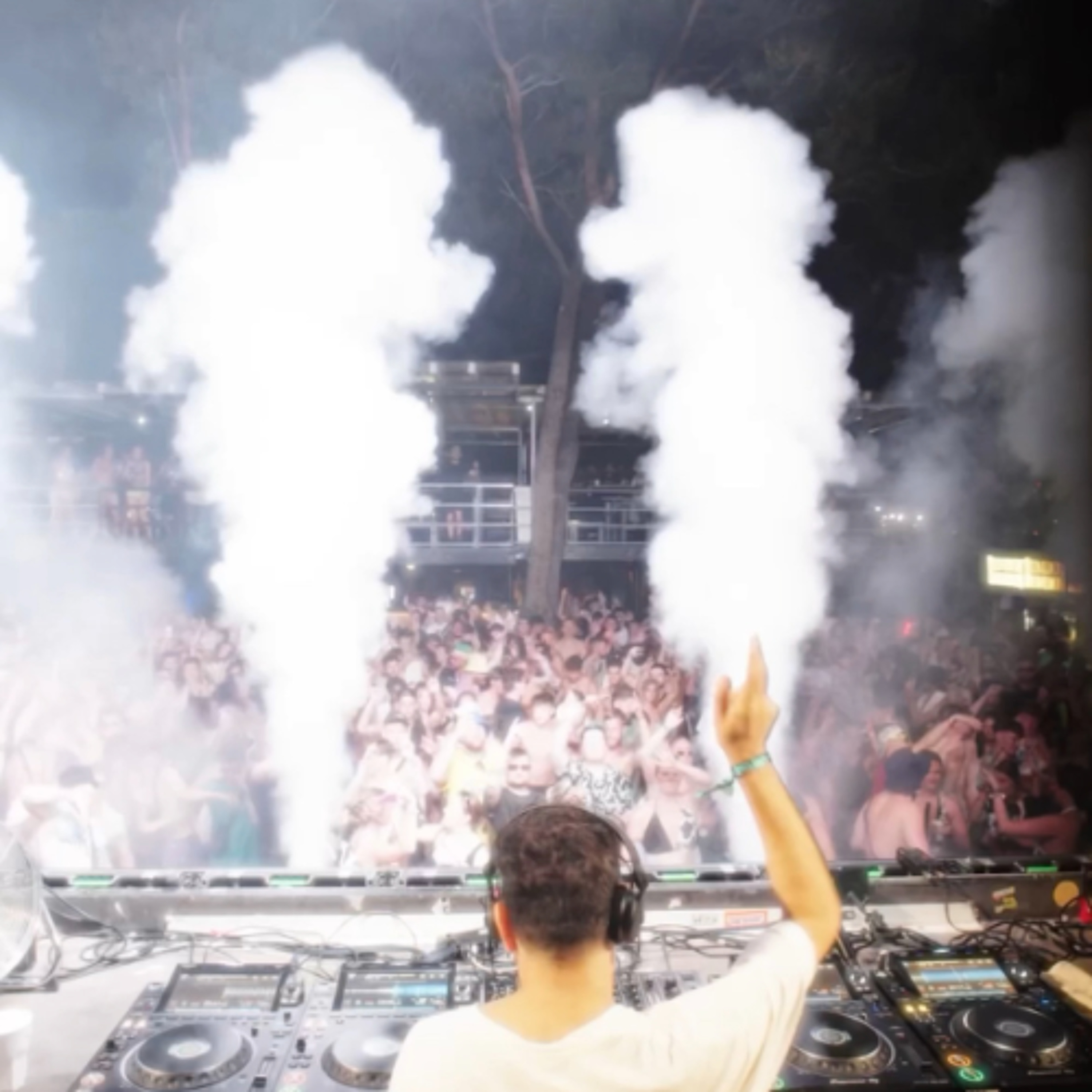 DARIUS SYROSSIAN > HIDEOUT FESTIVAL 2025 ( KALYPSO STAGE ) episode artwork