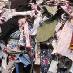 Whats Right: EU to cut food and textile waste