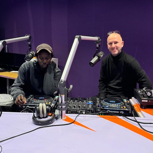 COSMOS x Le Guess Who? 2024 - David Tinning (Santuri East Africa) & KMRU