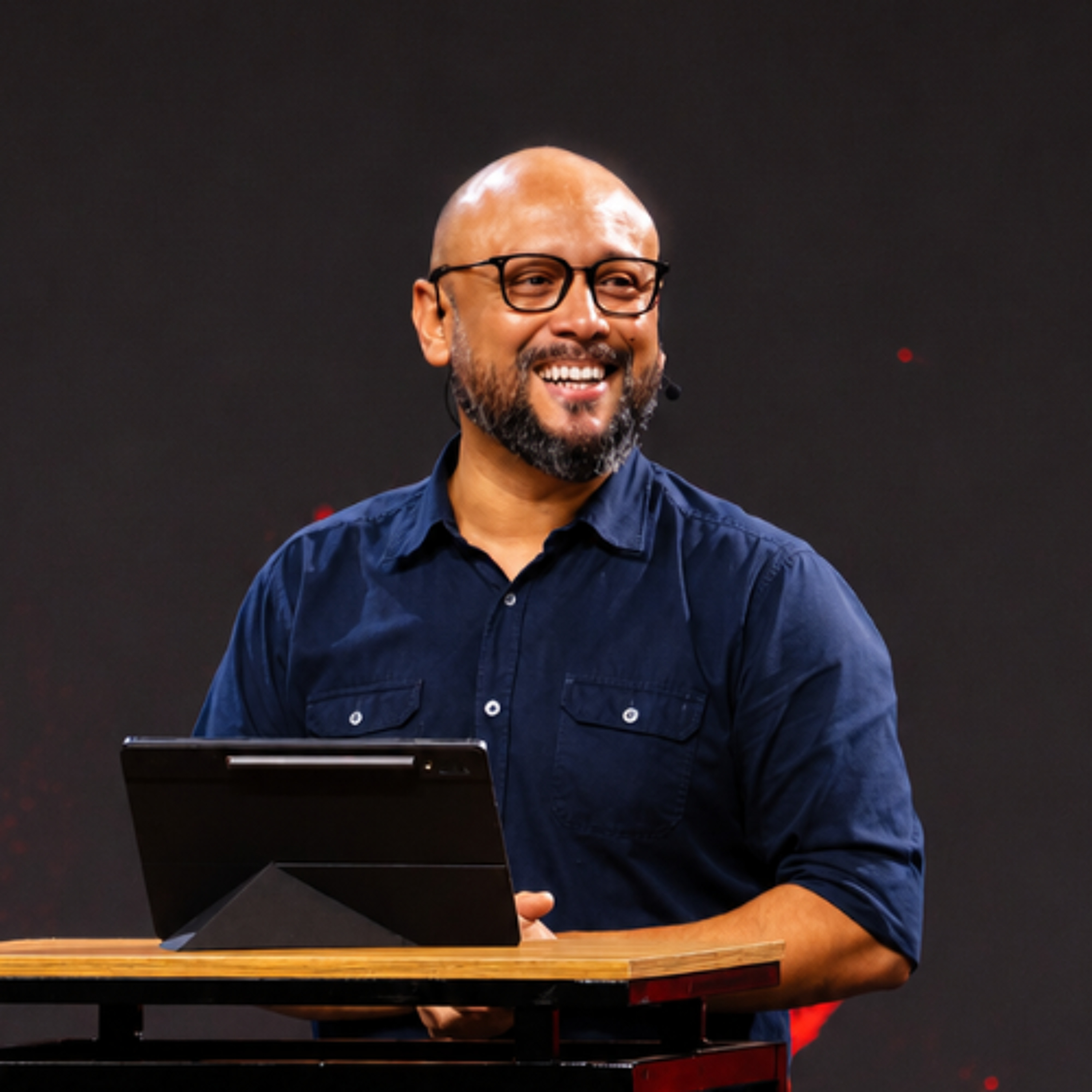Entre a inércia e a frutificação: o que Deus espera encontrar em você? - Charles Vieira