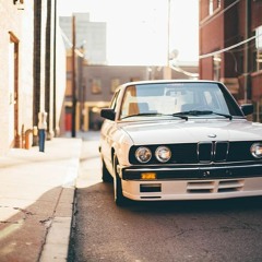 TINTED GLASS - DARK TRAP