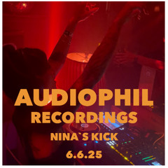 NINA`S KICK