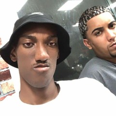 ESSE DJ É BRABO (( DJ MAÇÃ DO VILLAGE & DJ BEICIN DO VILLAGE ))