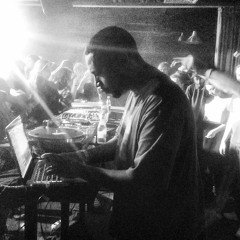 Dog Daze Radio 04.30.2021 | A DJ Rashad Tribute