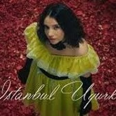 Nahide Babaşlı - İstanbul Uyurken  (Mix)