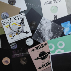 "Elektro Tonight 47" Armchair Issue - Full Of Empty Space (August 2025)