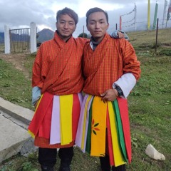 LAYBI BOOMO - Karma Y Dorji.mp3