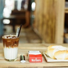 PHẠM NGUYÊN NGỌC   NGƯỜI LẠ, NGƯỜI THƯƠNG, RỒI NGƯỜI DƯNG