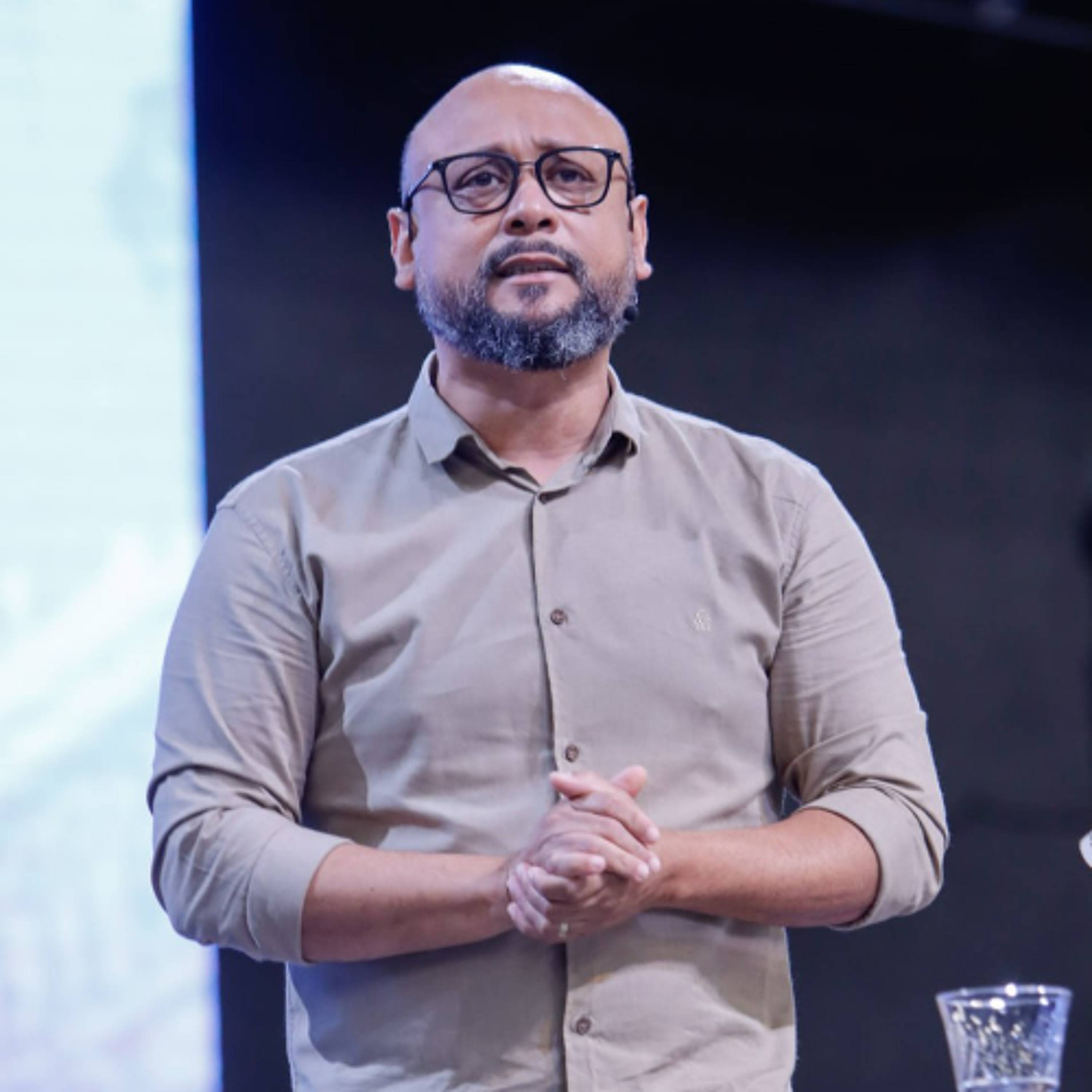 A fé tem uma ação: Se Deus já falou com você, por que ficar parado? - Charles Vieira