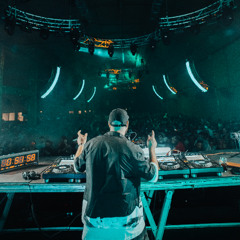 MUSIC NO GENRE #04 - Warm Up Area T w/ Layton Giordani & Magdalena