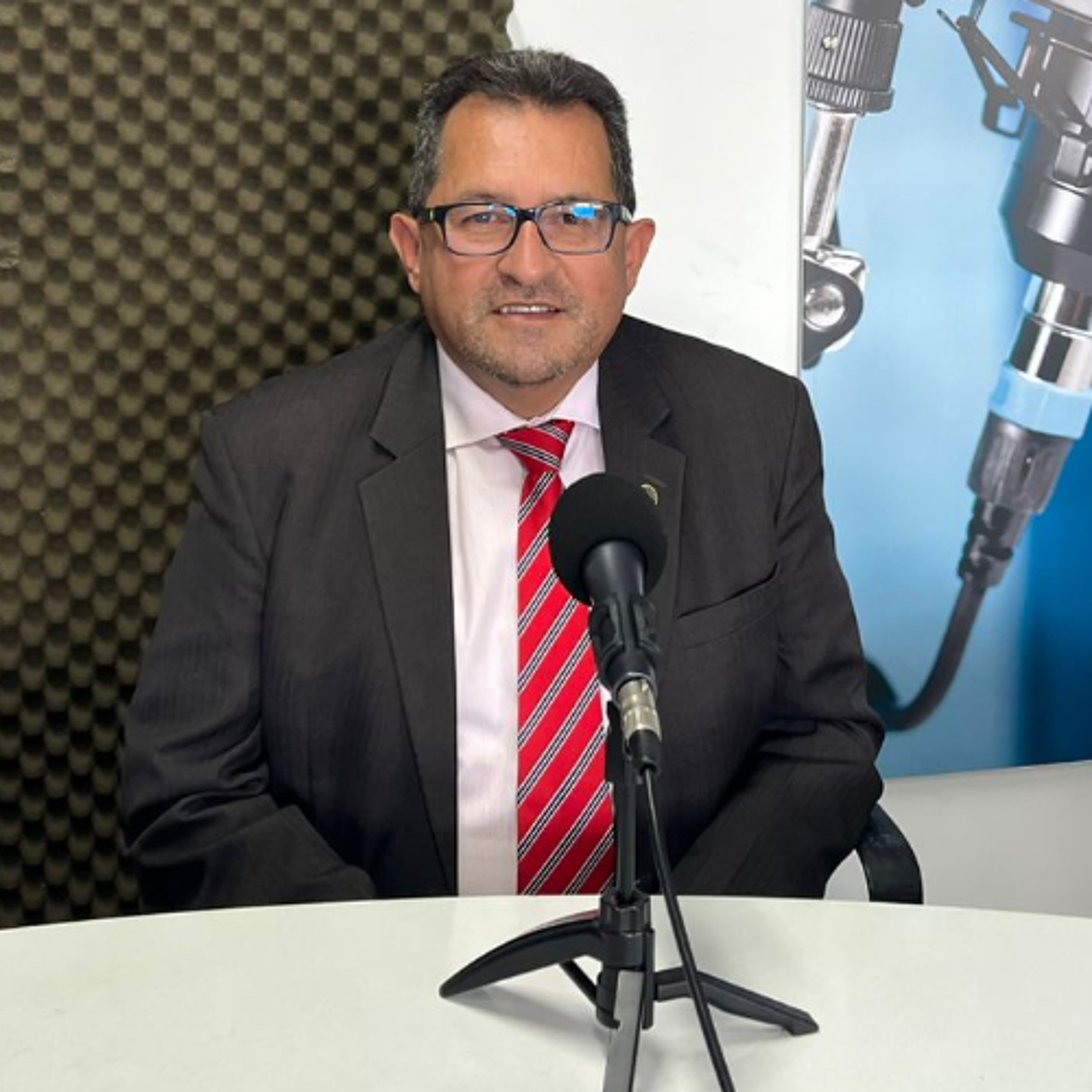 Entrevista con Fabio Arias, rector de la Universidad de Caldas episode artwork
