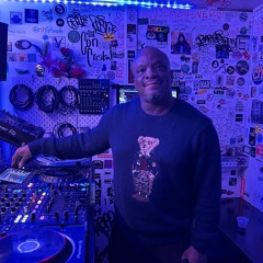 FORTY DEUCE @ The Lot Radio 12 - 21 - 2022
