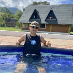 MY ESSENCE🎧🕺🏻