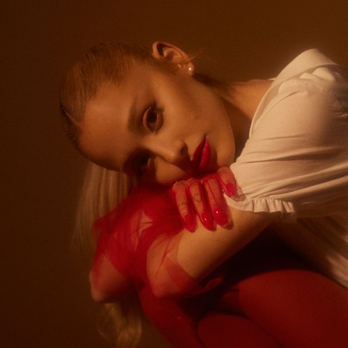 Ariana Grande - supernatural (Piano Mashup)