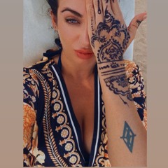 Summer in Egypt -  Anahi Villalobos