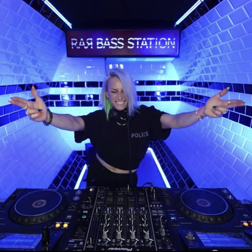 HELEN FREY @ RAR BASS STATION (Toulouse)