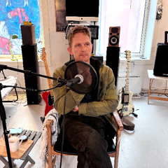 RADIO HAUSMANIA #2: Nicolai Gulowsen