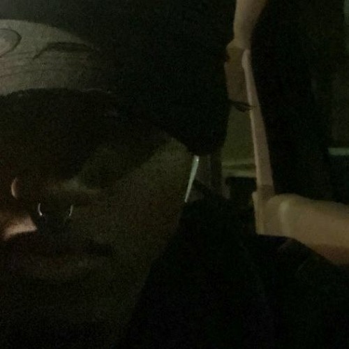 XiiiDolor - relax, just listen to me.