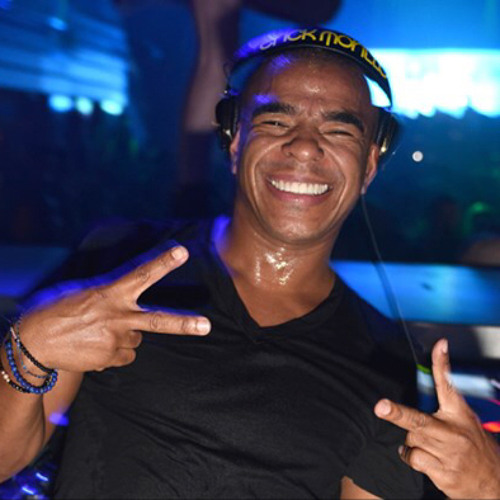 Erick Morillo - Live Your Life