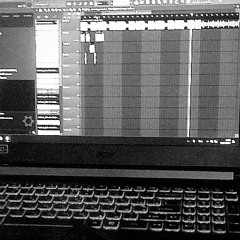 twins freestyle + parislutclub (prod. sladerr)