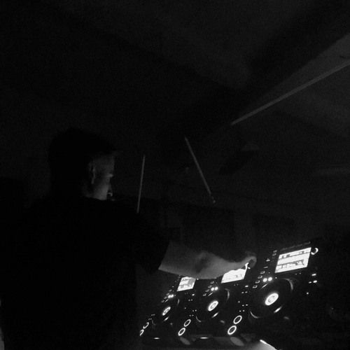 RESIDENT MIX #8 // Trans Timmermans