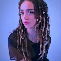 Curiosities 018 - Cici