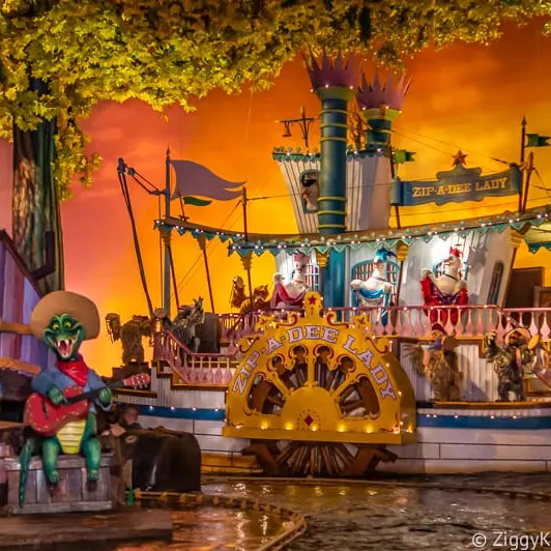 ディズニー　Parks & Resorts Music Collection New 'Music-Go-Round' CD Collection for Tokyo Disney Resort