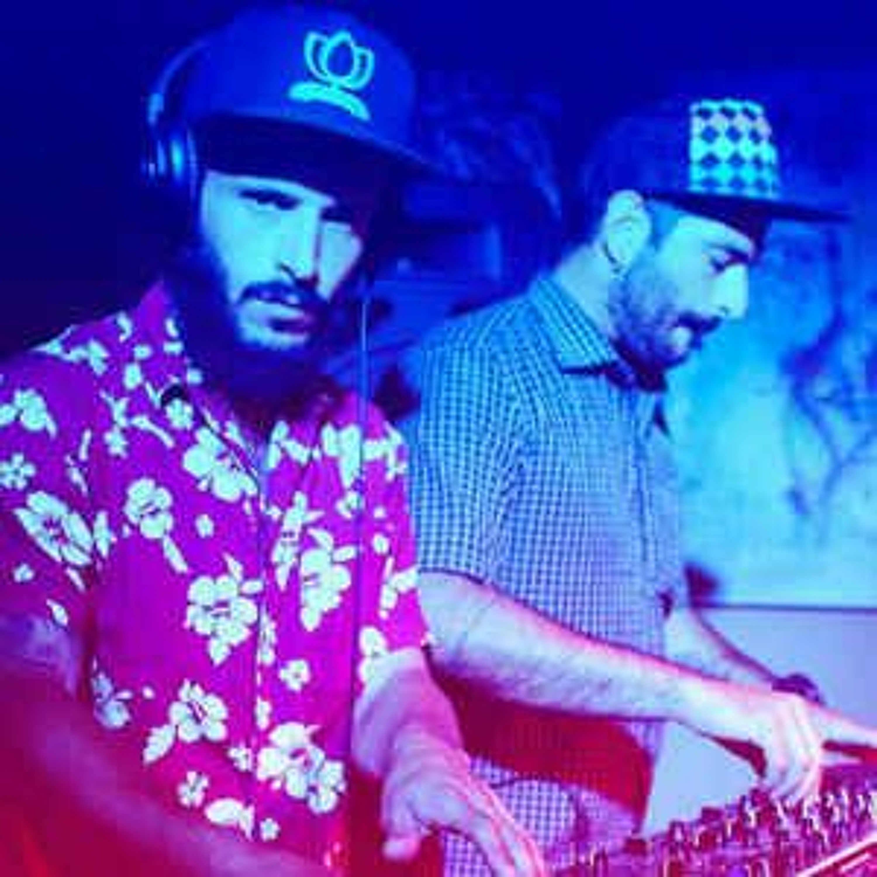 Podcast 453 BeeLiveWorld 14.08.21 Side B StrainHouse Guest Mix episode artwork