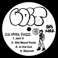 PREMIERE: Coit - Slipmat