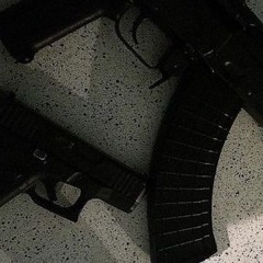 plaqueboymax - [prod kujo] [ft. THR3AT1]