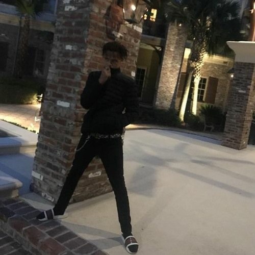 Summrs - Outta Line (prod. Summrs)