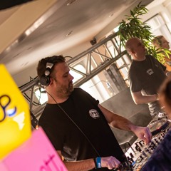 Paul Thomas Presents UV Radio 209