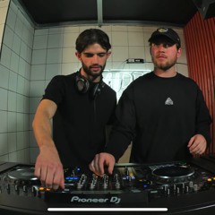 SVVARA RADIO MIX 002/B2B SUNTER