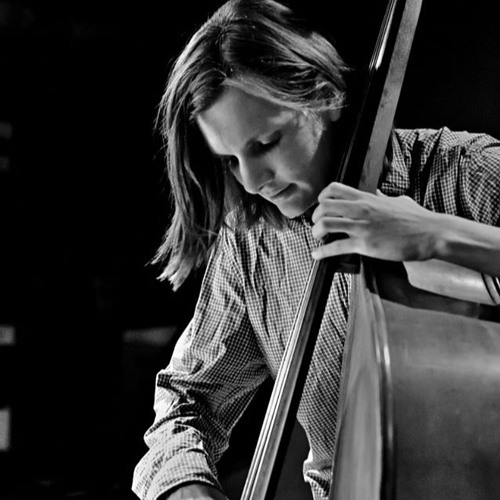 Die echte Welt ist polytonal (solo)