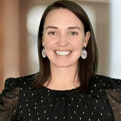 Fundid's Stef Sample Supports Small Business