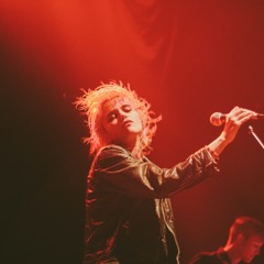 Sky Ferreira - Descending (Live from Pitchfork Music Festival)