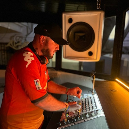 WillyStyle- Summer End (directo) Masia sala