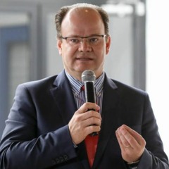 Ex ministro de Hacienda se defiende de señalamientos del Gobierno