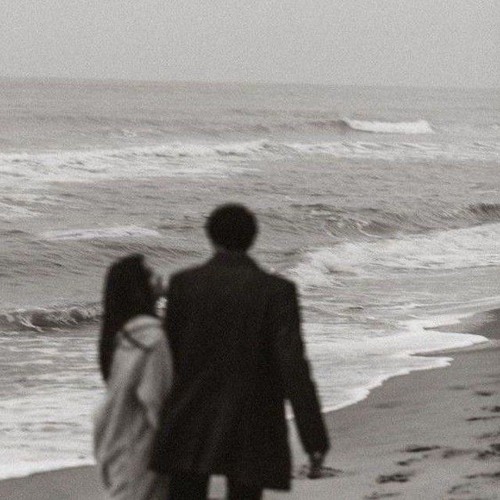 يوم أنك إقبلت قلت الانتظار أثمر 💜