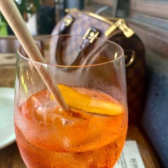 a little wine drunk - R&B Playlist