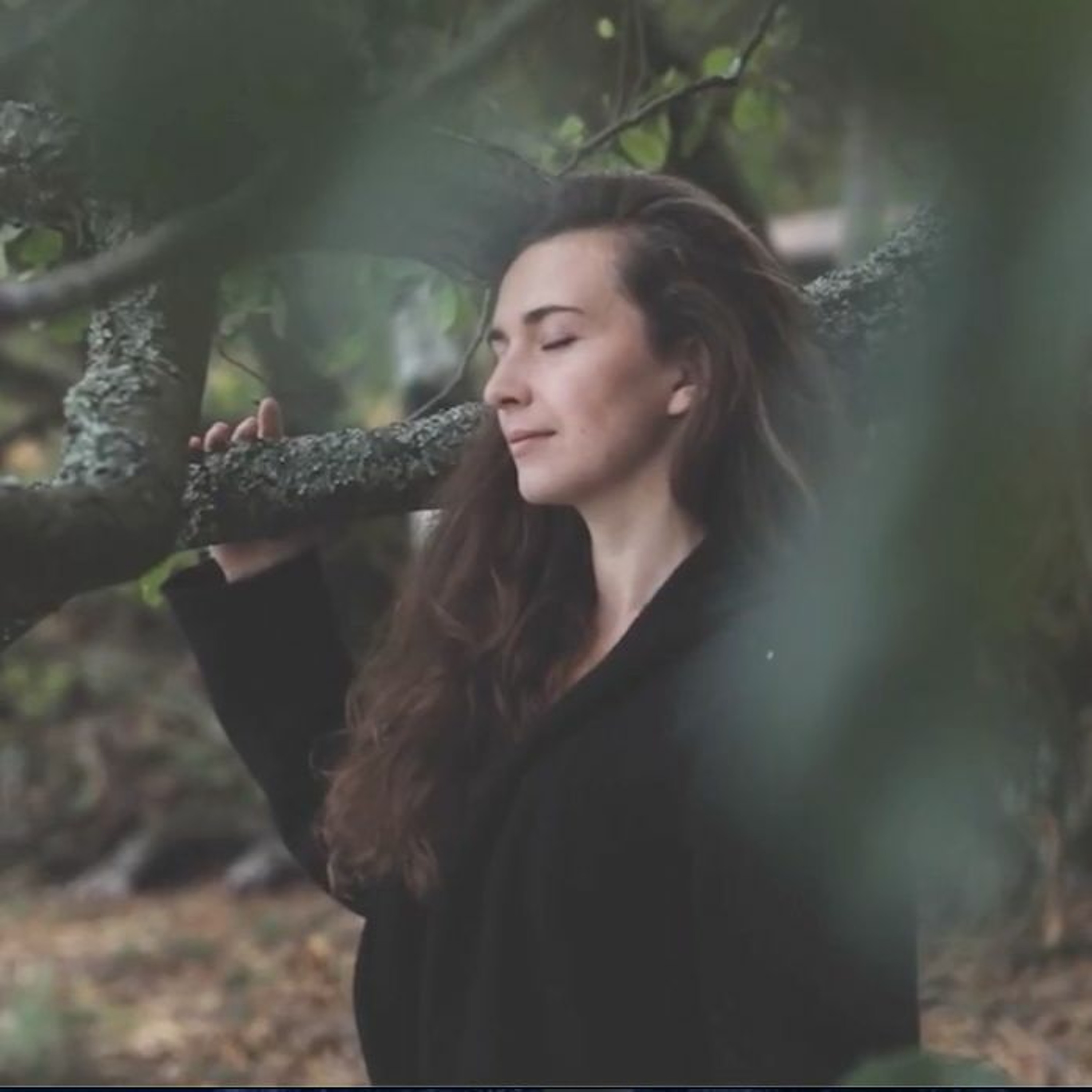 Ep #169 with Barbora Xu, singer, guzheng player and composer episode artwork