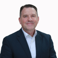 Leadership Lowdown | Scott Stewart - People Before Money