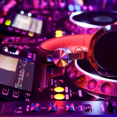 Sầu Hồng Gai Remix ♫ Gió đưa mây từ đâu đến đây  - EDM TikTok Hot - DonKey.