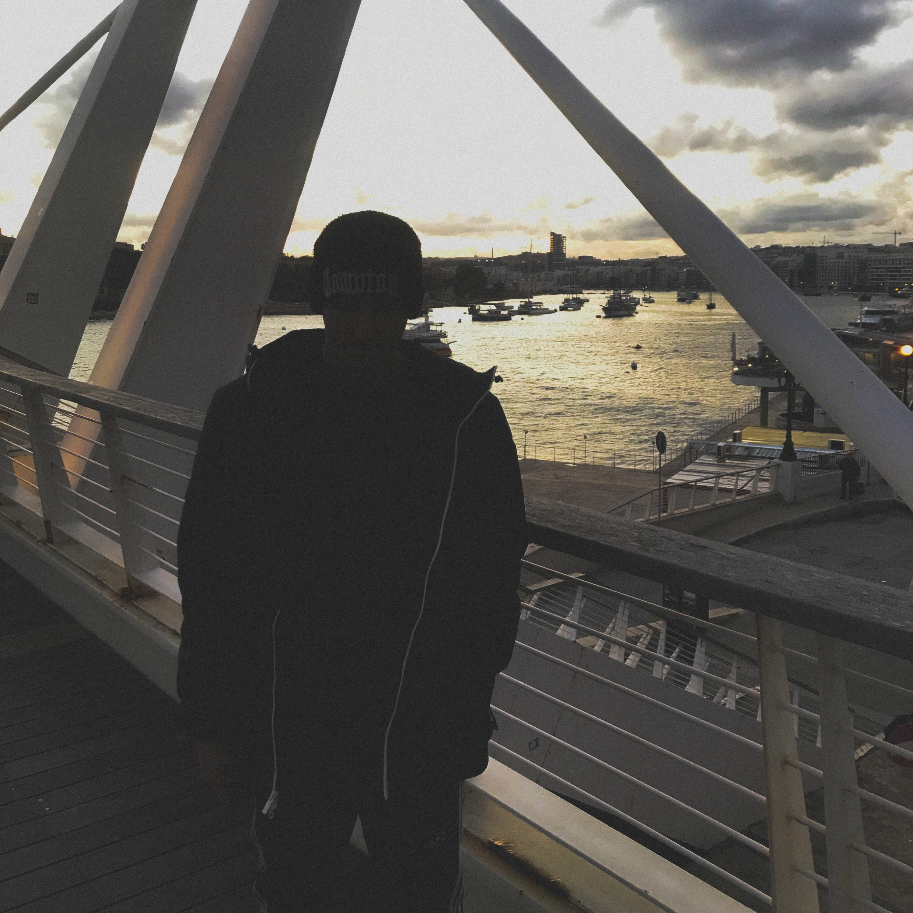 Max DLG