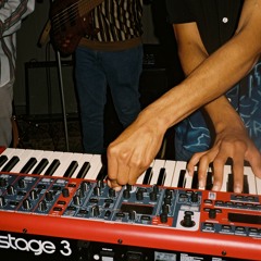 Hyper {v2} [master V1]