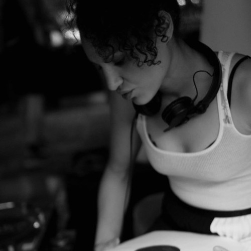 Kasheme's Local Digger Session w/ Erika Fatna