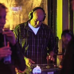 Podcast #14 by Chris Beck (vinyl mix)