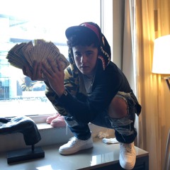 LIKE THAT (@Kayypradaa)