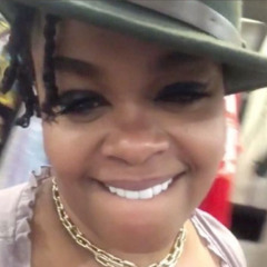 Golden like No One Knows  (Ciara Chaii Mashup) (10 secs in b/c copyright)